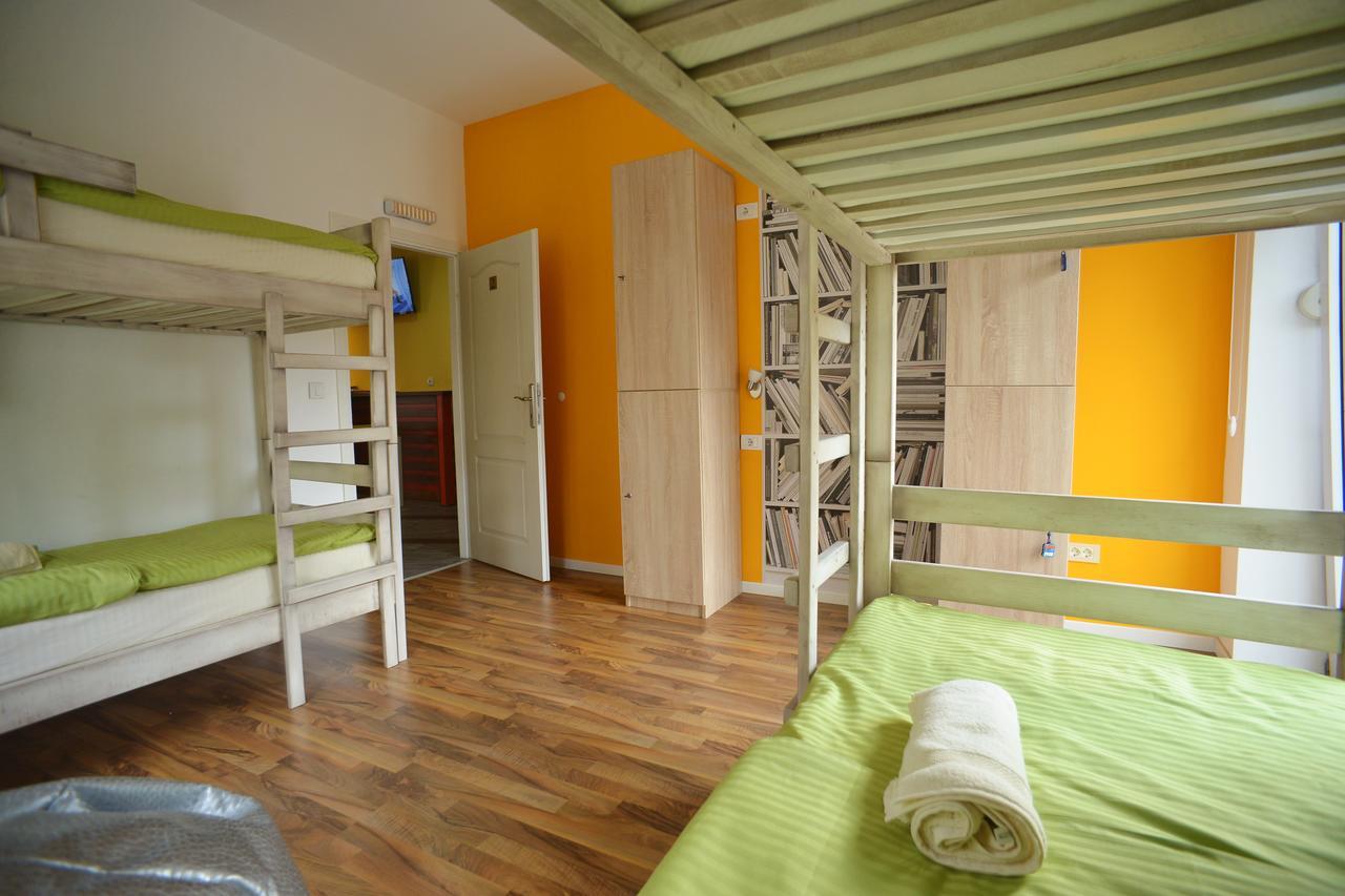 Stella Di Notte Hostel Beograd Ngoại thất bức ảnh